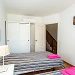 Nyaraló Nesha Paradise *