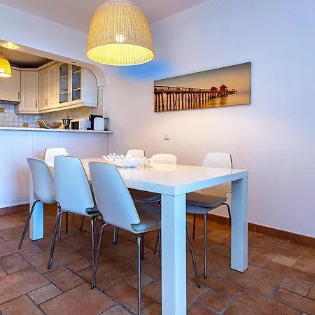 Nesha Paradise Prázdninový dům