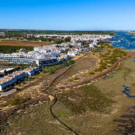 בית נופש Nesha Paradise *