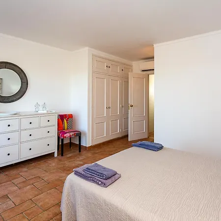 Nesha Paradise Prázdninový dům *