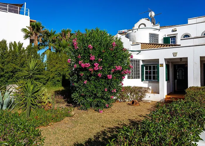 Nesha Paradise 度假居 塔维拉