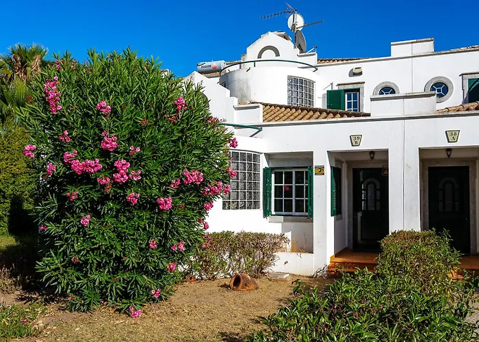 Holiday home Nesha Paradise Tavira