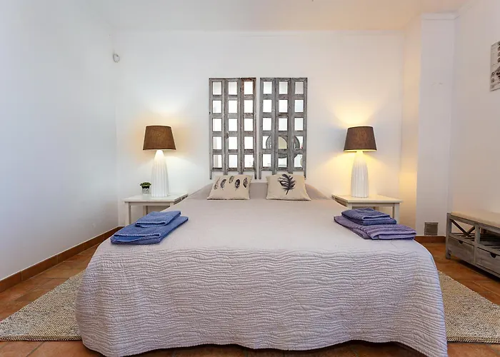 Nesha Paradise Holiday home *