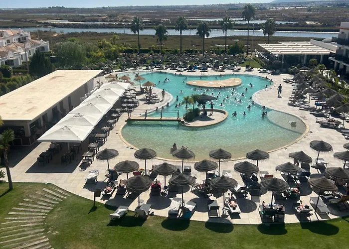 Nesha Paradise 度假居