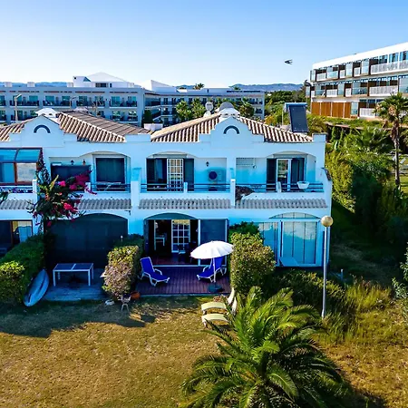 Nesha Paradise * タヴィラ